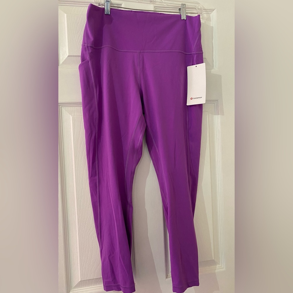 Not New, Lululemon Align™ High-Rise Pant 25" with pockets